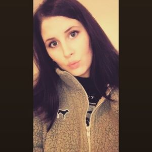 Meet your Posher, Allison